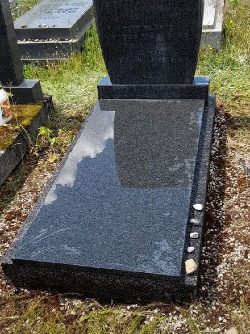 Entretien et renovation tombes - Schittly Marbrier funeraire - 67 Bischwiller